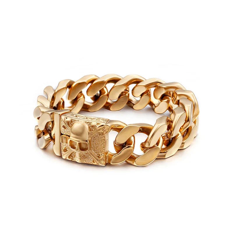 gold cuban link bracelet chunky hip hop jewelry chain with clasp white background