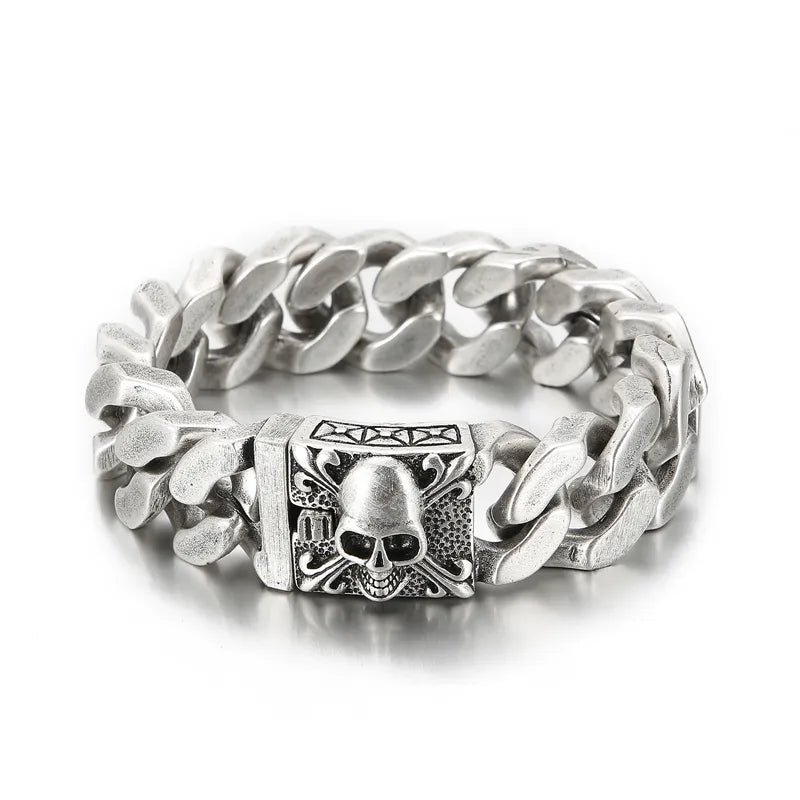 silver 20mm cuban link skull bracelet iced out hip hop jewelry white background